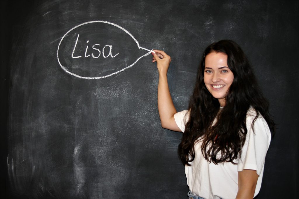 Studiecoach Lisa helpt graag bij het leren